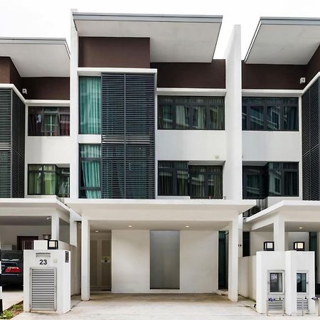 Villa 23 @ Cyberjaya Buitenkant foto