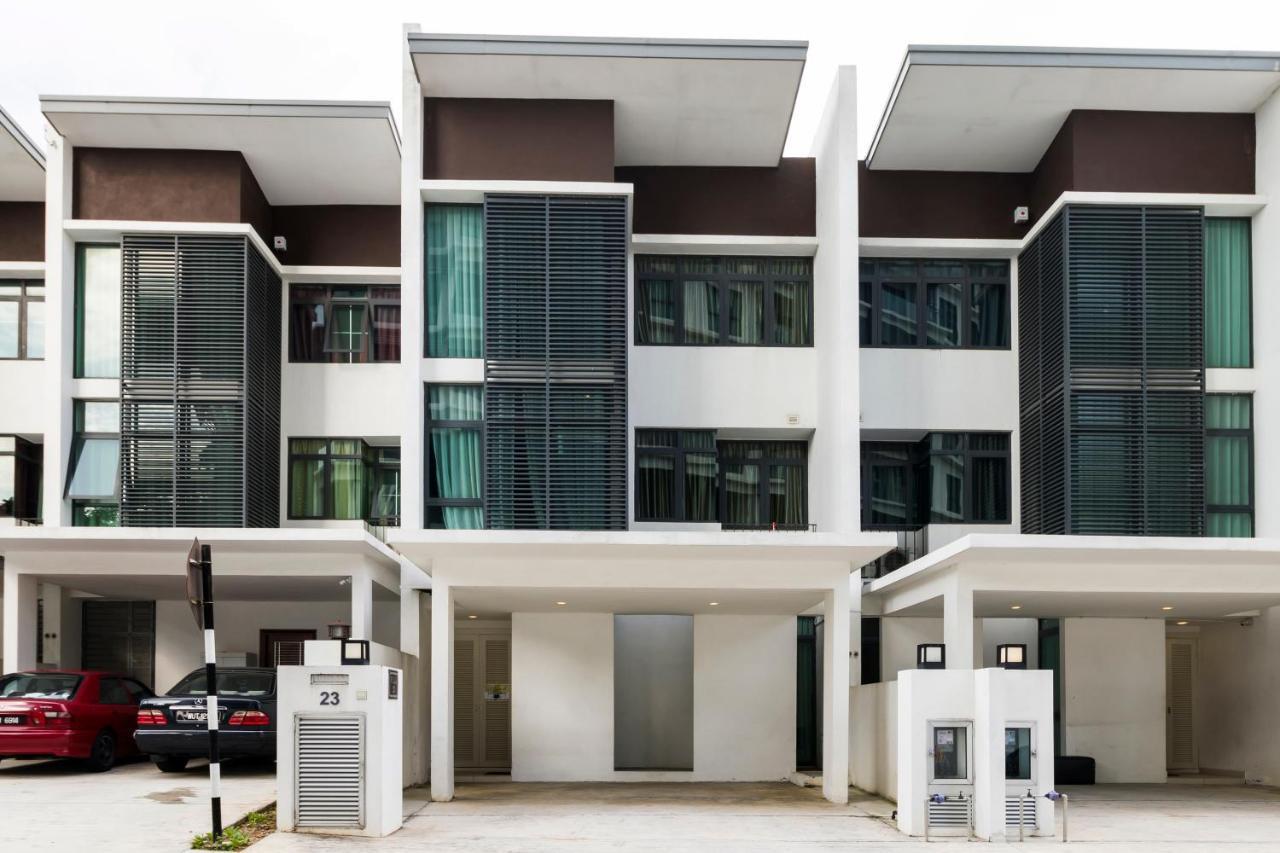Villa 23 @ Cyberjaya Buitenkant foto